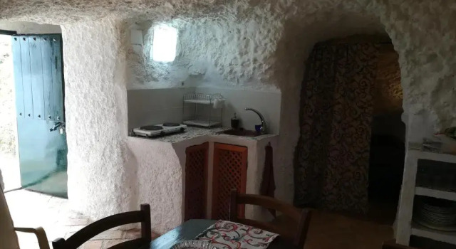 Cueva El Madrono, Забронировать Отель Пегалахар Хаэн