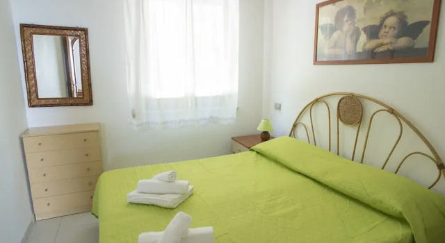 Holiday Home in Sciacca Mare Tennis Soccer Field, Barbecue, Wifi, Kitchenette, Book Hotel Valderice 
