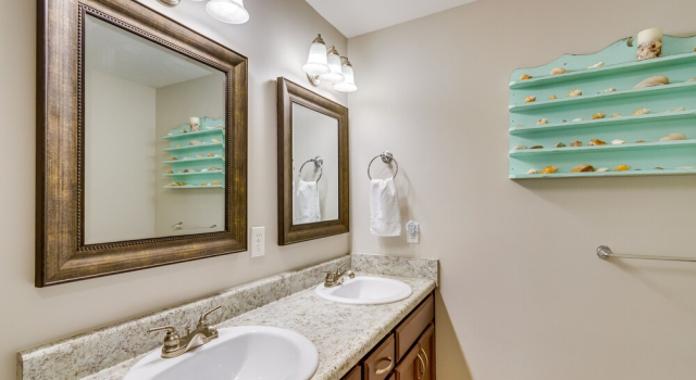Коттедж Charming Pensacola Home Rental: 2 Mi to Beach!