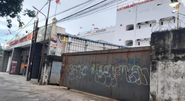 Alex Hostel 2, Rezerwuj Hostel Palembang Sumatra