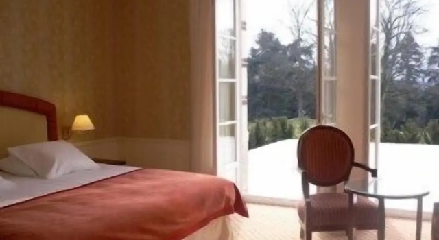 Двухместный полулюкс Le Domaine des Roches, Hotel & Spa