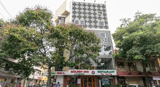 Golden Inn by OYO Rooms