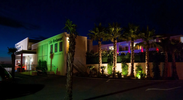 Hôtel La Fauceille, Rezervovat Hotel Wellness hotely v Perpignan, SPA