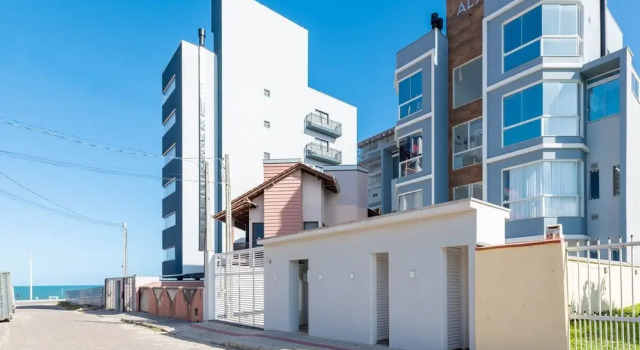 Апартаменты Apartment 100m From Tabuleiro Beachfront Cir0102