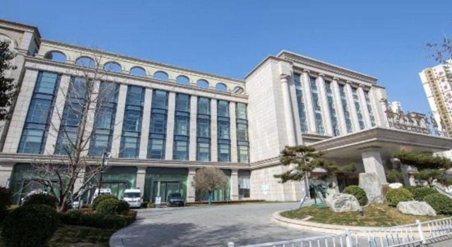 Bairun Oriental Hotel, Rezerwuj Hotel Hotele w Nancun z parkingiem, Parking