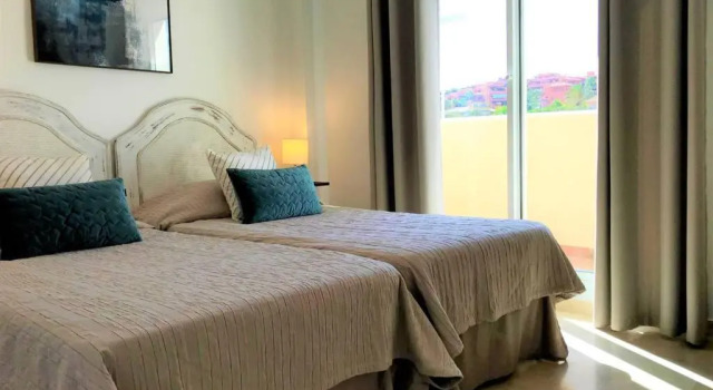 Penthouse Bermuda Beach 2