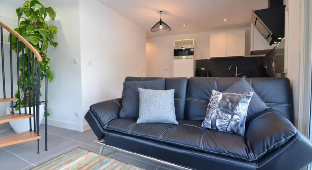 Апартаменты Luis Mariano Duplex Apartment - 2 bedrooms - Lac Mouriscot & Les Docks