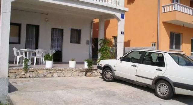 Apartments Markusi
