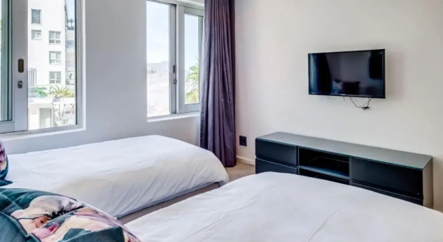 Ocean Breeze in Cape Town, Забронировать Отель Отели Cape Peninsula с парковкой, Парковка