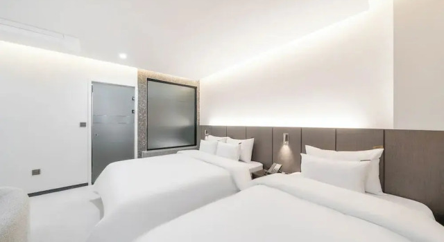 Двухместный номер Deluxe Lantana Hotel Gwangju