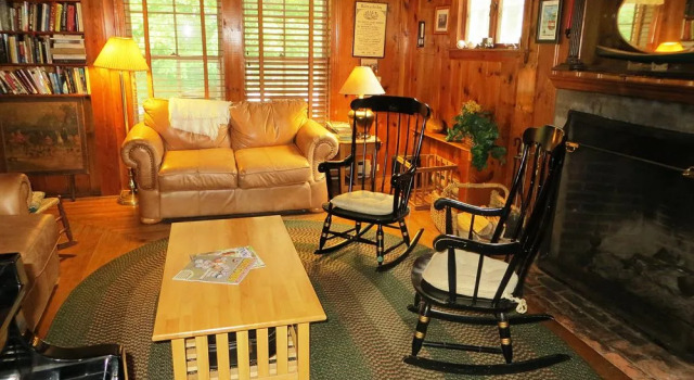 Cranmore Mountain Lodge Bed & Breakfast, Забронировать Отель «постель и завтрак» Норт-Конуэй Cranmore Mountain Resort