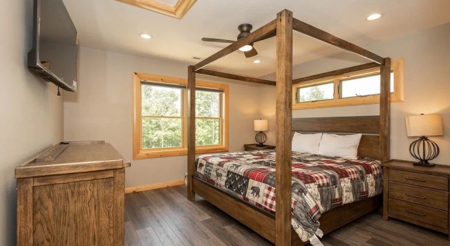 Hilltop Hideaway by Taylor Made Deep Creek