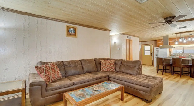 Near Scenic Trails & Parks! Central Payson Retreat