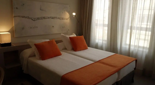 Номер Standard Дуплекс Eco Alcalá Suites