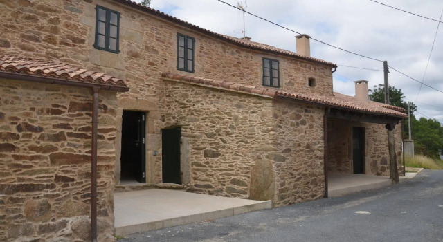 Casa Peón de Pardaces, Забронировать Отель Отели А-Коруньи 3 звезды, 3*