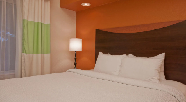 Quality Inn & Suites, Buchen Sie Hotel Hotels in New England mit Frühstück, Frühstück