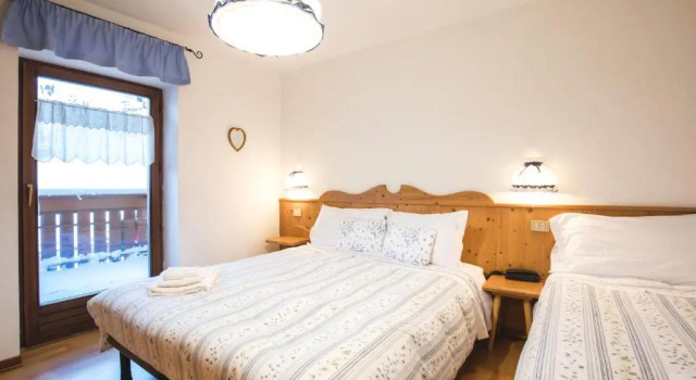 Трёхместный номер Standard Albergo Vezzana