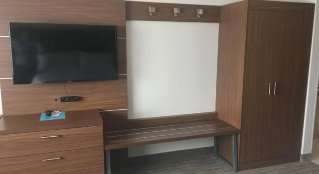 Четырёхместный номер Standard Holiday Inn Express & Suites Brenham South by IHG