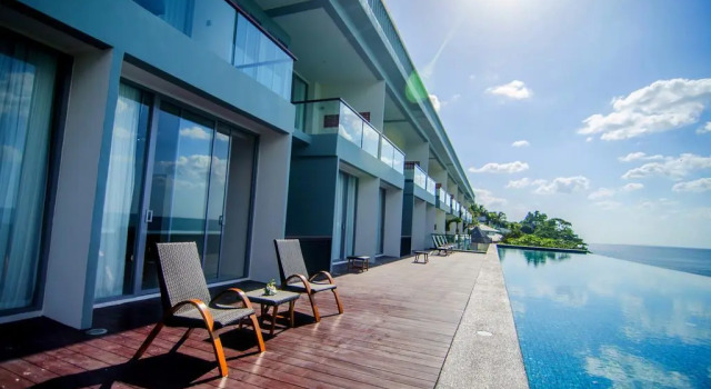 Отель Norn Talay Surin Beach Phuket