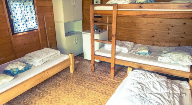 Chatky-Bítov 399, Rezerwuj Hotel Hotele w Central Bohemia z parkingiem, Parking