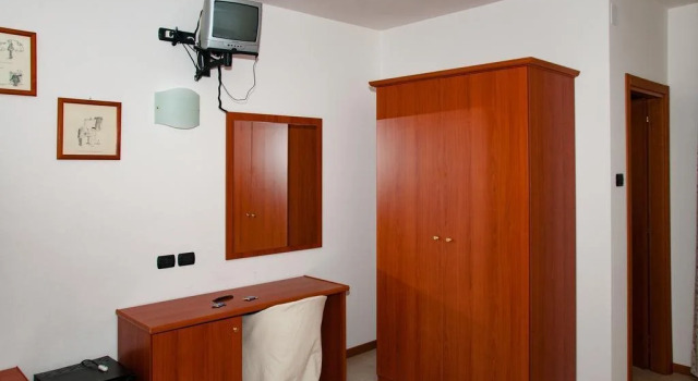 Residenza di Campagna Antonio & Davide, Rezervasyon Otel Bellante Abruzzo