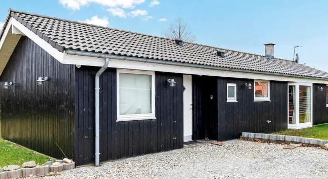 6 Person Holiday Home in Borkop-by Traum, Book Vacation Home Hotels in Børkop with Parking, Parking