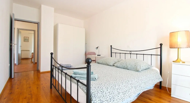 Коттедж Standard с 3 комнатами с балконом House Orbanin 1092
