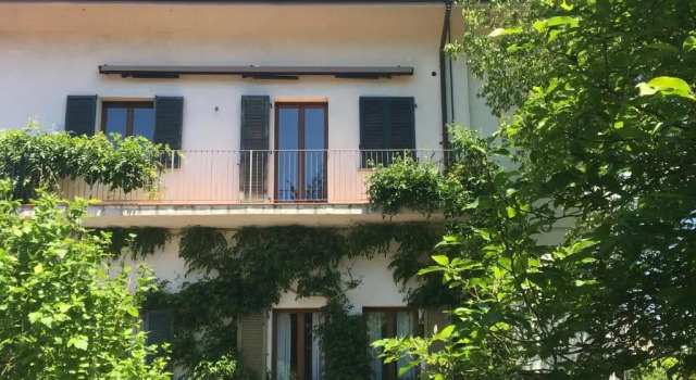 Casa Vacanze Magnolia, Varaa Hotelli 3 tähden hotellit kohteessa Piemonte, 3*