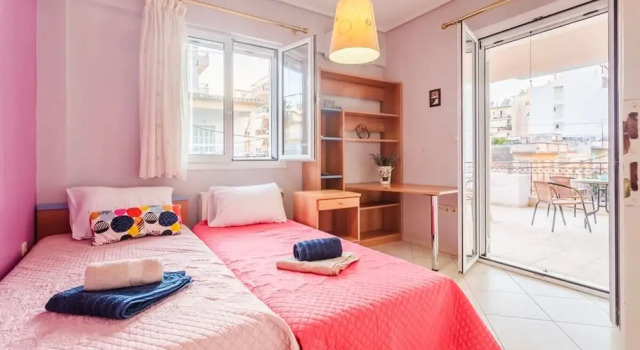 Spacious Urban Haven-family Home Perfect Location, Забронировать Апартаменты/квартира Апартаменты периферийной единицы Мессения, Апартаменты/квартира