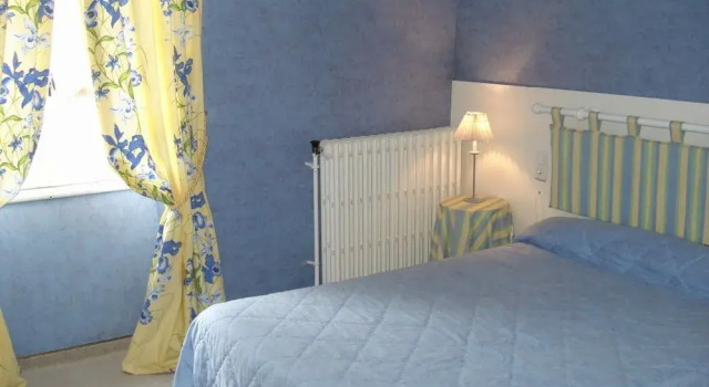 Auberge Aux Portes de Conques, Book Hostel Hostels in Aveyron, Hostel