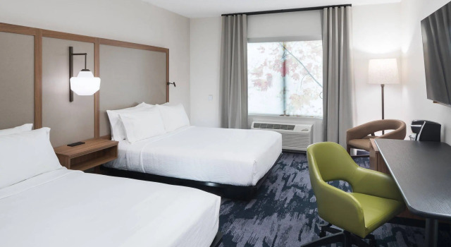 Четырёхместный номер Standard Отель Fairfield by Marriott Inn & Suites Savannah I-95 North