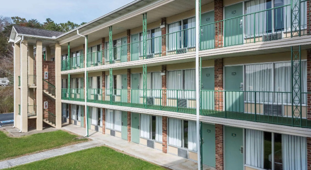 Номер Standard Days Inn by Wyndham Jellico - Tennessee State Line