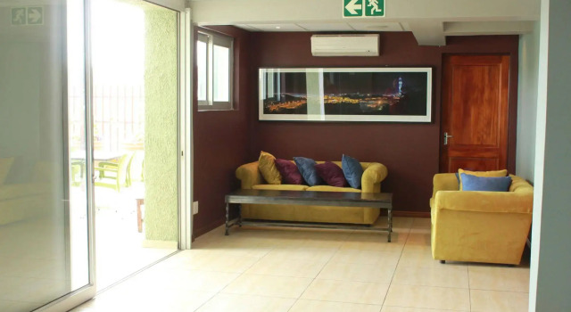 Troyeville Hotel, Забронировать Отель Йоханнесбург Гаутенг, рядом с Market on Main
