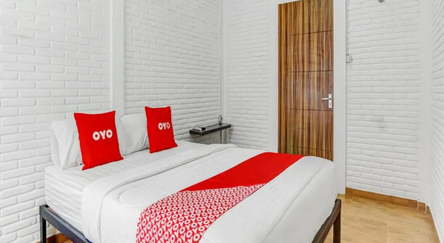 Hotel O Ara Guest House, Book Guesthouse Cheap Hotels in Batu, near Batu Night Spectacular