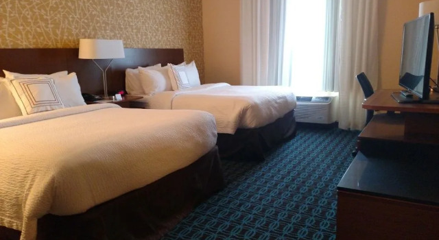 Fairfield Inn & Suites Lincoln Southeast, Rezerwuj Hotel Lincoln Nebraska