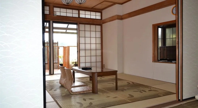 Guest House Hennka Kyoto