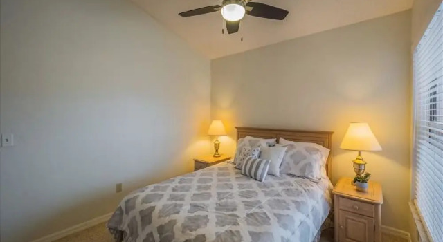 Nuevo Leon Lane 610 by White Pelican VR