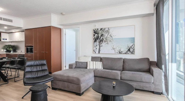 Towers of Chevron - Private Apartments - Hosted by Coastal Letting Co, Забронировать Апартаменты/квартира Серферс-Парадайс Голд-Кост, рядом с Пляж Баддс