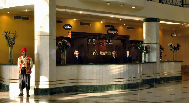 Курортный отель Grand Oasis Resort