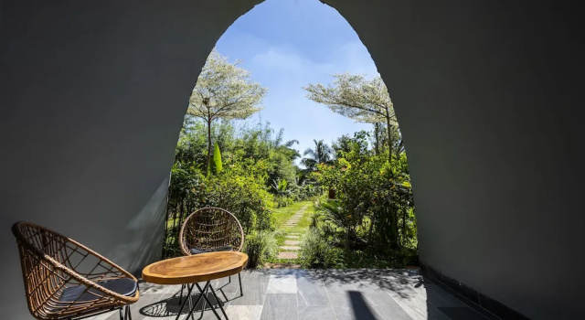 Двухместный люкс с видом на сад Hami Garden
