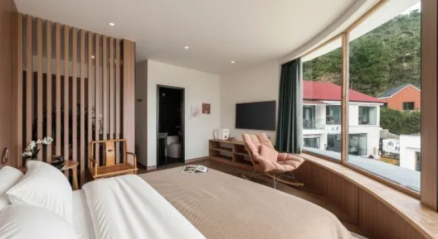 Номер Standard с видом на море Mercure Chartres Est