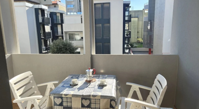 Studio Just 50 mt From the Beach, Book Lejlighed Hoteller i Friuli Venezia Giulia med parkering, Parkering