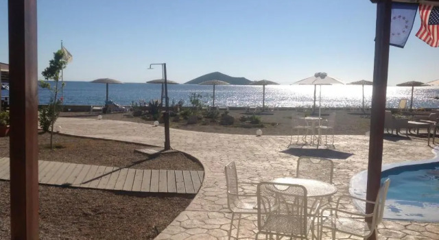 Студия Tonys Beach Hotel
