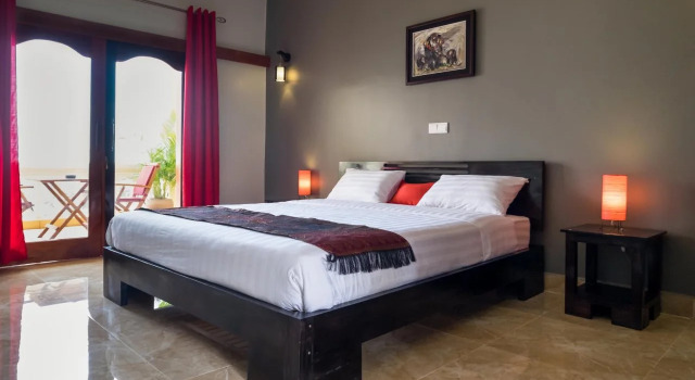 Riviera Hotel & Resort Kep