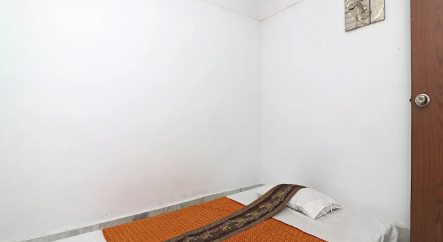 OYO 22269 Hotel Landmark Plaza, Prenota Hotel Haldia West Bengal