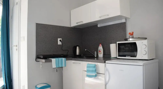 Двухместный люкс с балконом и с видом на внутренний двор Apartment in the center with a balcony