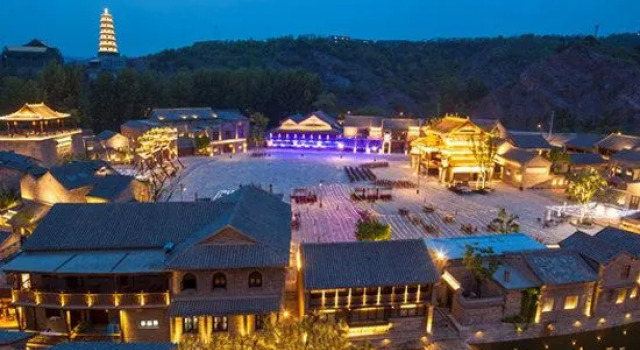 Yanxing Inn, Book Hotel Hoteller i Beijing Province med parkering, Parkering