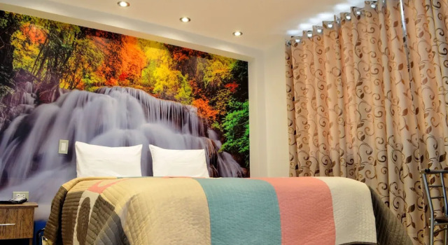 Hostal Encantos
