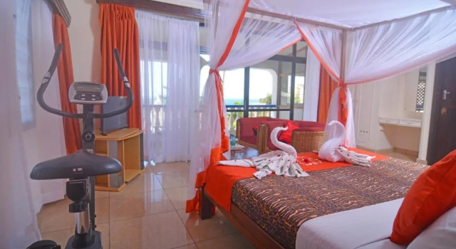 Двухместный номер Deluxe с балконом и с видом на море Ocean View Nyali Boutique Hotel