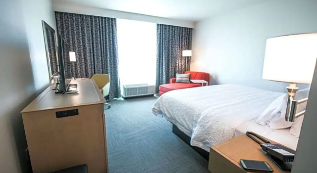 Люкс Standard Hampton Inn & Suites Tempe/Phoenix Airport, Az